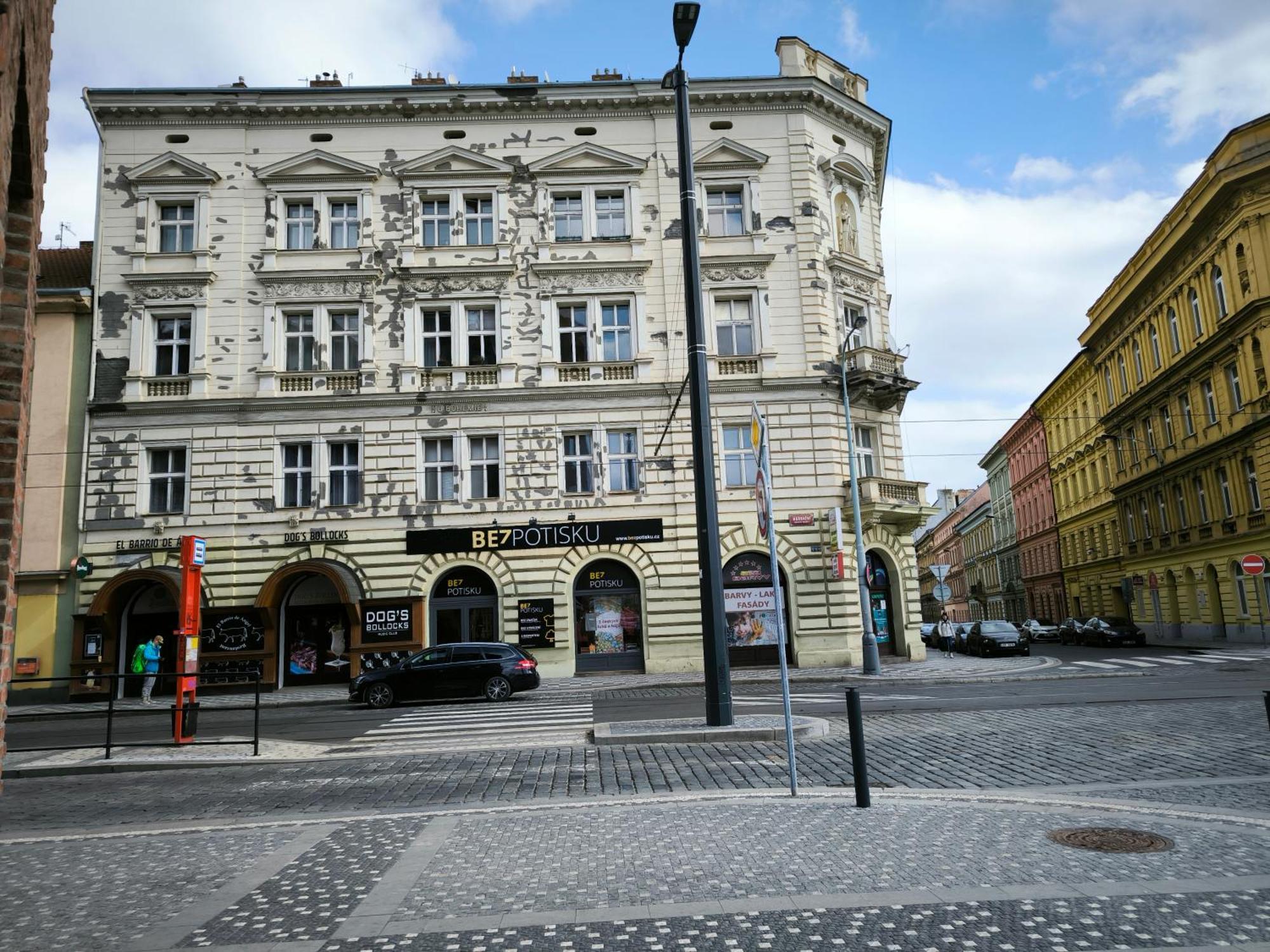 Апартаменты Valentinka Minutes Away From Charles Bridge Прага Экстерьер фото